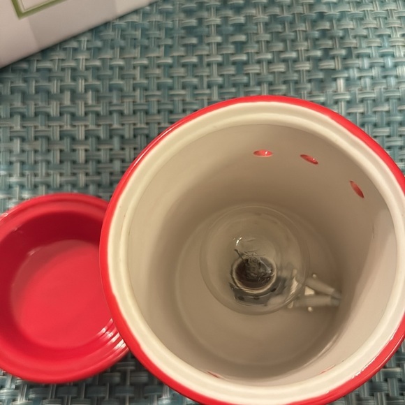 Scentsy "Noel" Red and White Retired Wax Warmer With Box - Christmas - Picture 4 of 5